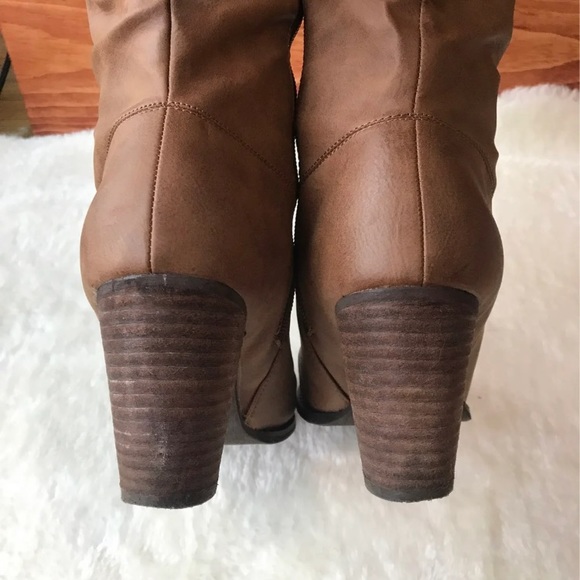 *SOLD* 🍁Over the Knee Boots - Picture 4 of 6